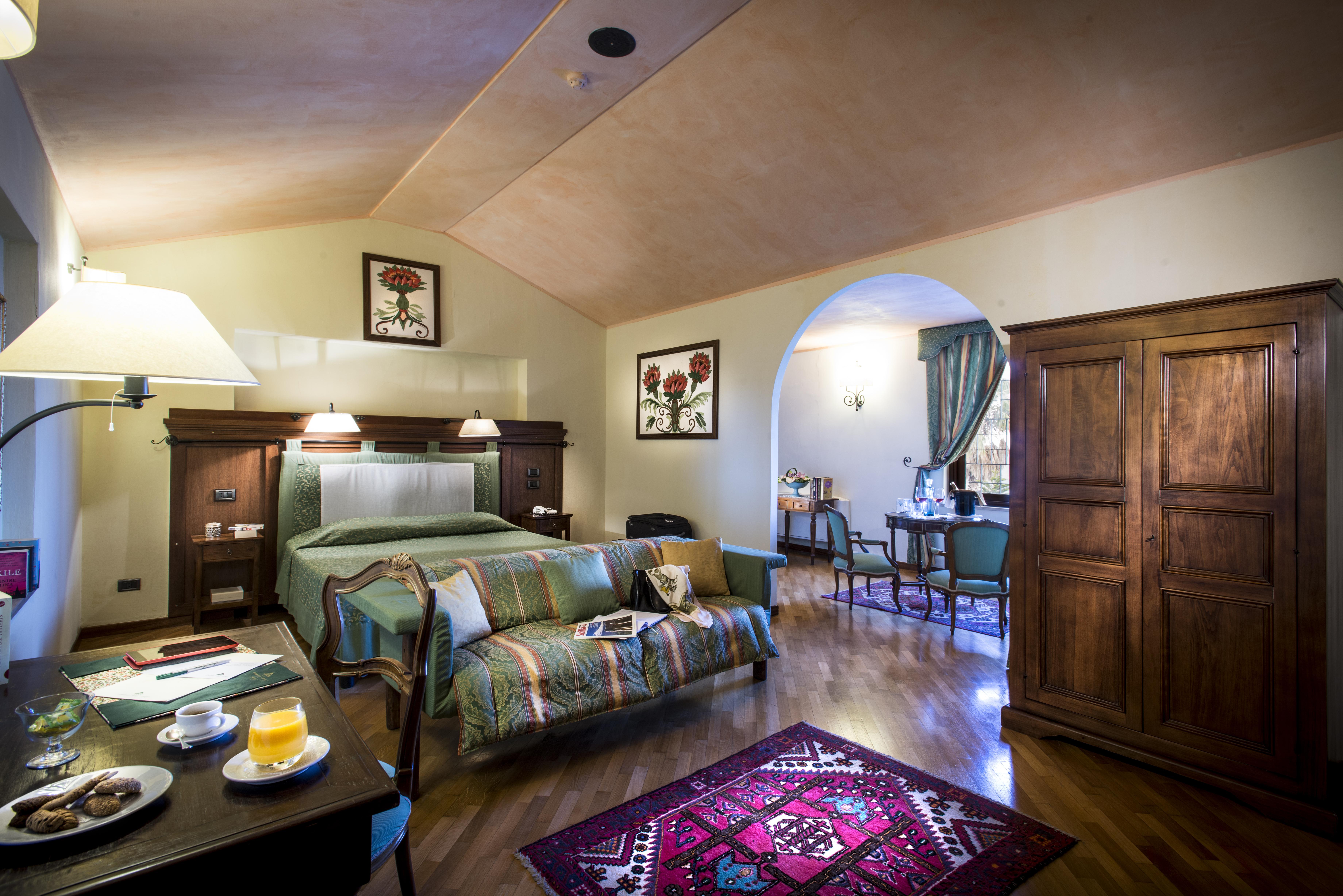 Relais Abbazia Santa Anastasia Resort & Winery Кастелбуоно Екстериор снимка