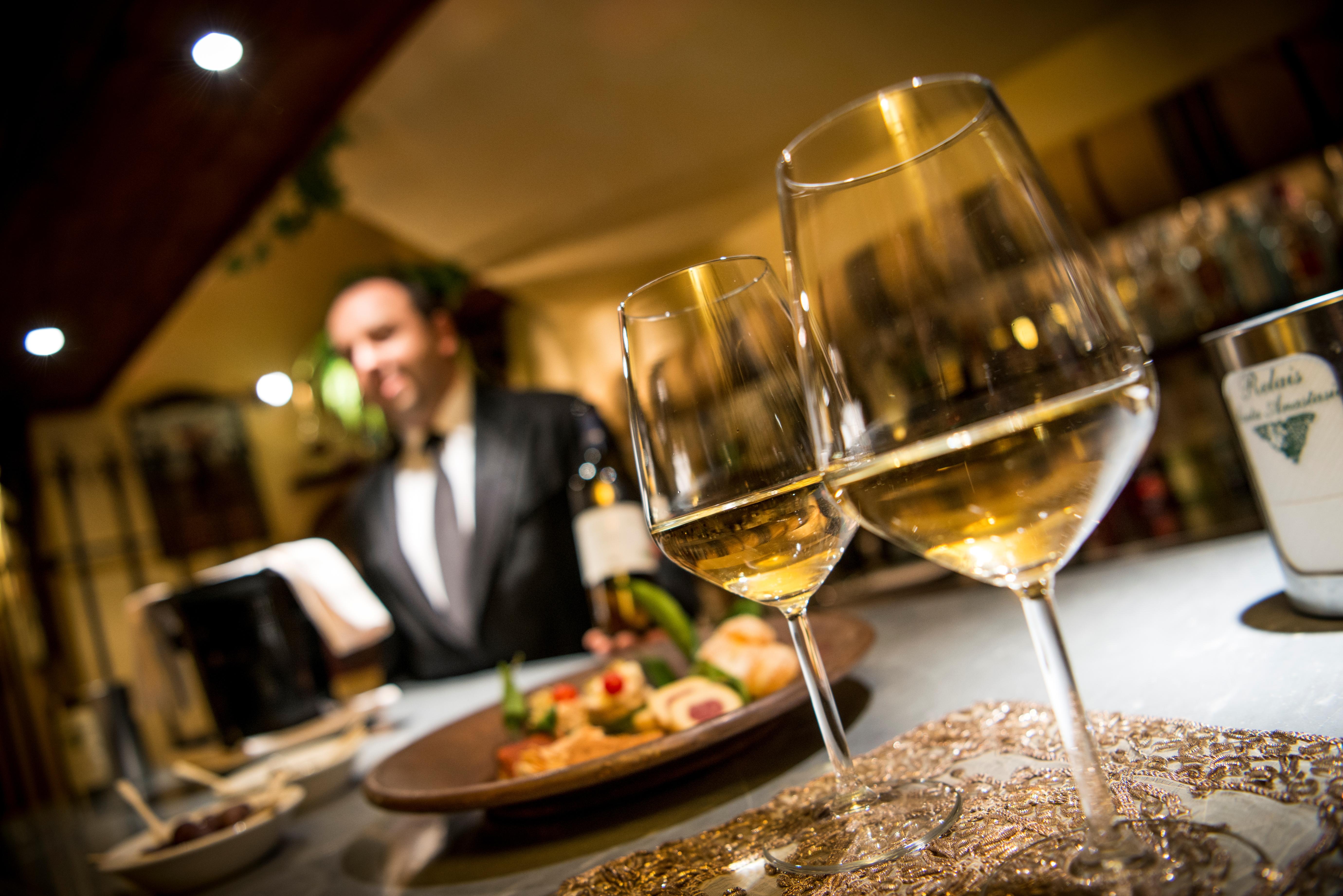 Relais Abbazia Santa Anastasia Resort & Winery Кастелбуоно Екстериор снимка